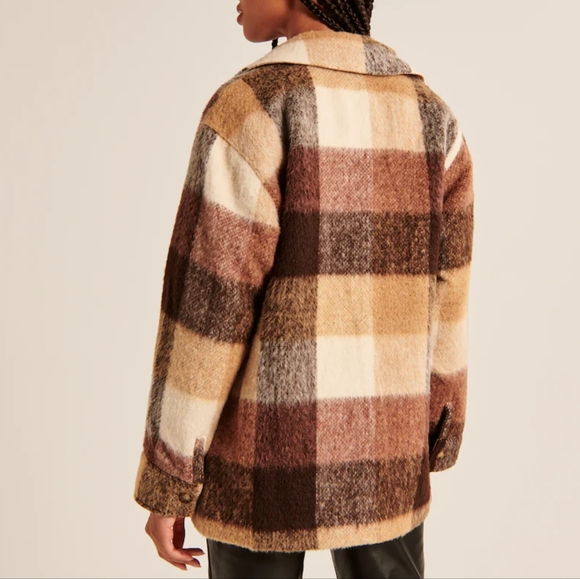 ABERCROMBIE & FITCH: Cozy Shacket - Picture 4 of 7